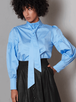 COLLECTIVA NOIR - STARLA TOP SKY