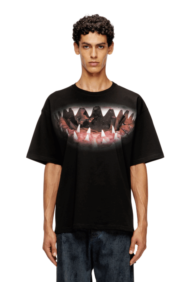 DIESEL - T-BOXT-T21 T-SHIRT WITH SHARK MOUTH PRINT