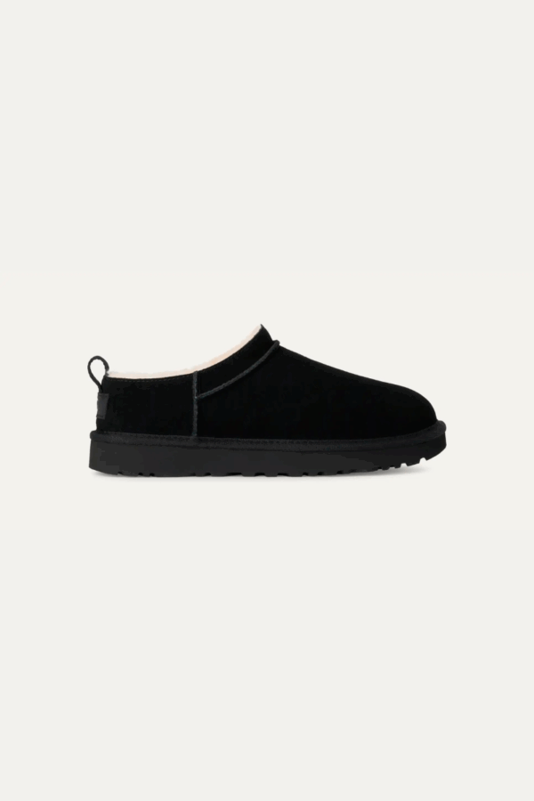 UGG - CLASSIC MICRO BOOT IN BLACK