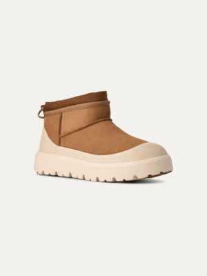 UGG - CLASSIC ULTRA MINI WEATHER HYBRID BOOT IN CHESTNUT - Image 2