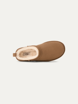 UGG - CLASSIC MICRO BOOT IN CHESTNUT - Image 3