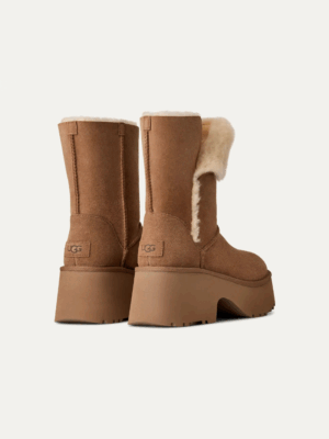 UGG - CLASSIC ESMEE BOOT - Image 3