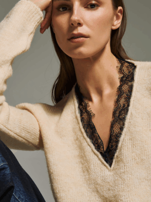 TAILOR MADE - V NECK LACE KNIT SWEATER OFF WHITE - Image 2