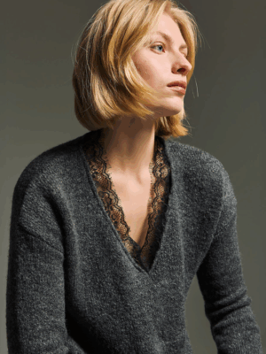 TAILOR MADE - V NECK LACE KNIT SWEATER GREY