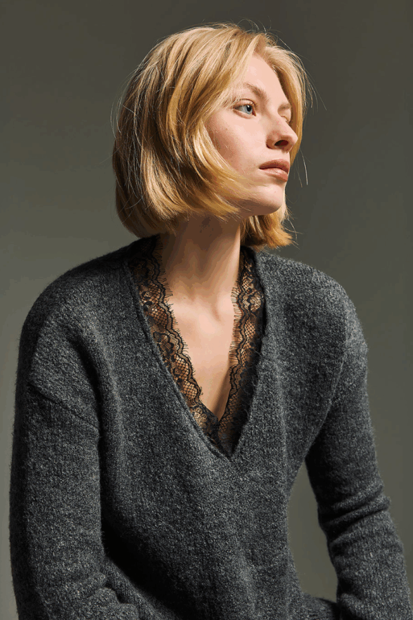 TAILOR MADE - V NECK LACE KNIT SWEATER GREY
