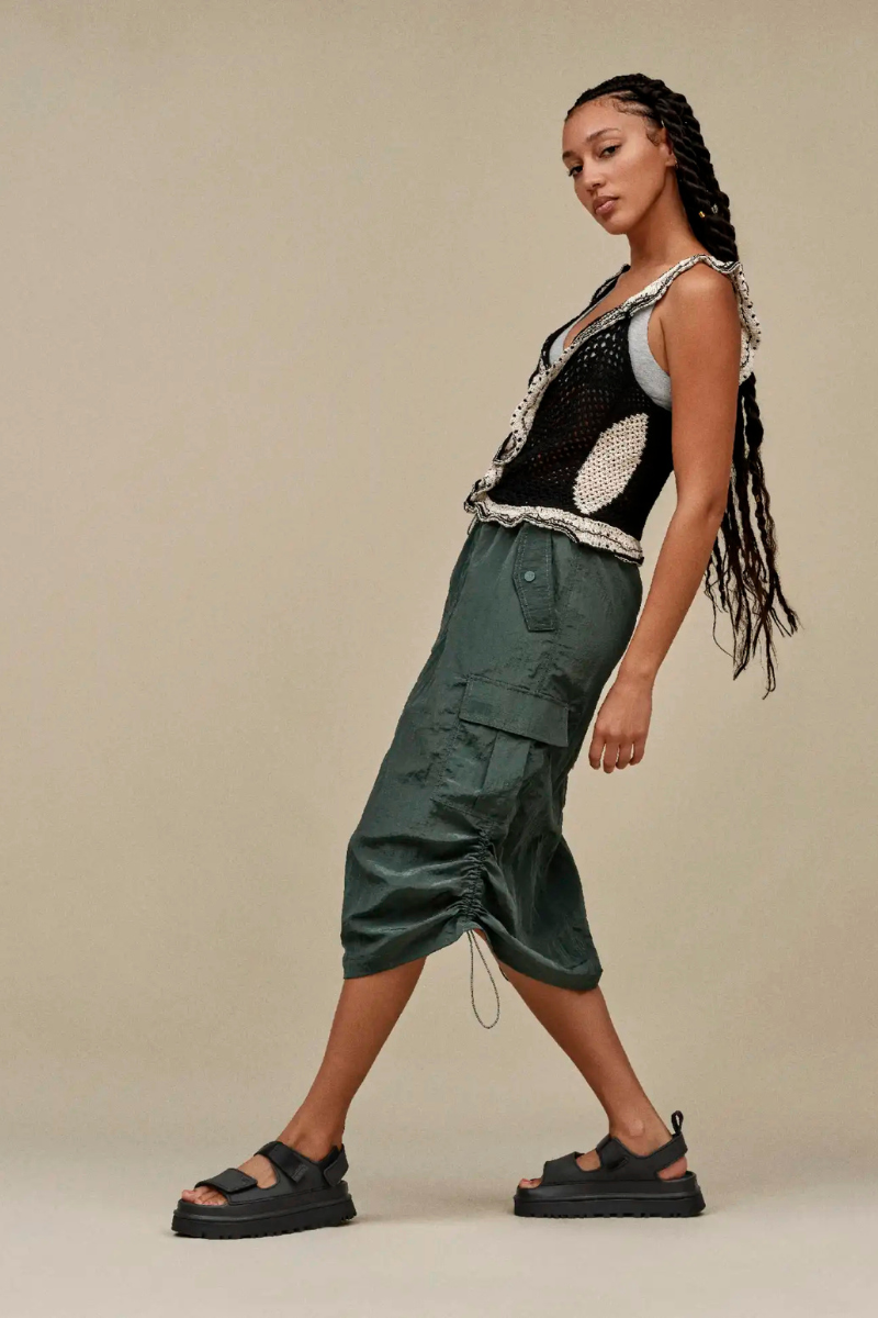 UGG - GOLDENGLOW SANDAL BLACK 4 UGG - GOLDENGLOW SANDAL BLACK - Image 4